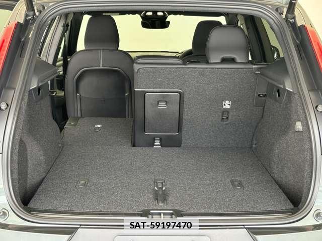 Volvo XC40 2025-12 7801969-17