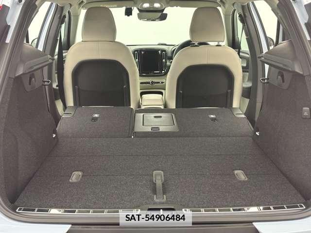 Volvo XC40 2025-07 7801974-16