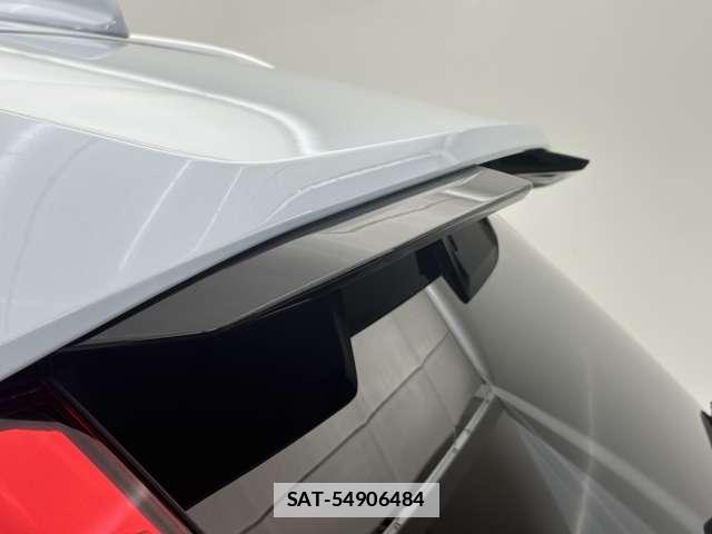 Volvo XC40 2025-07 7801974-4