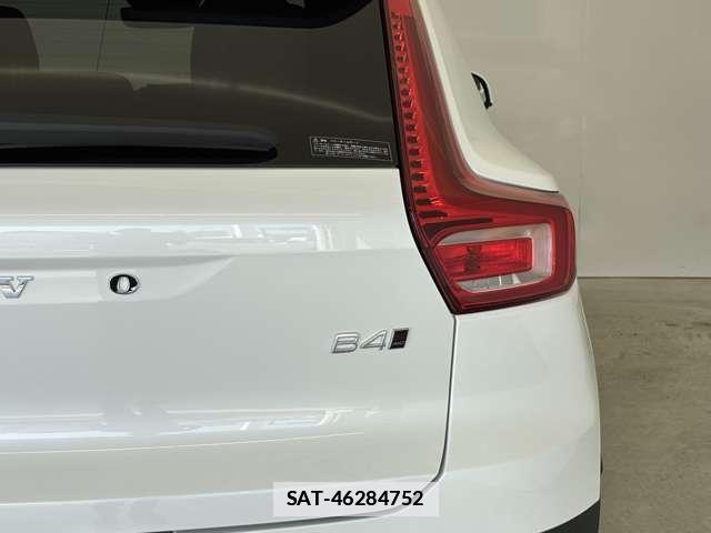 Volvo XC40 2025-03 7801975-17
