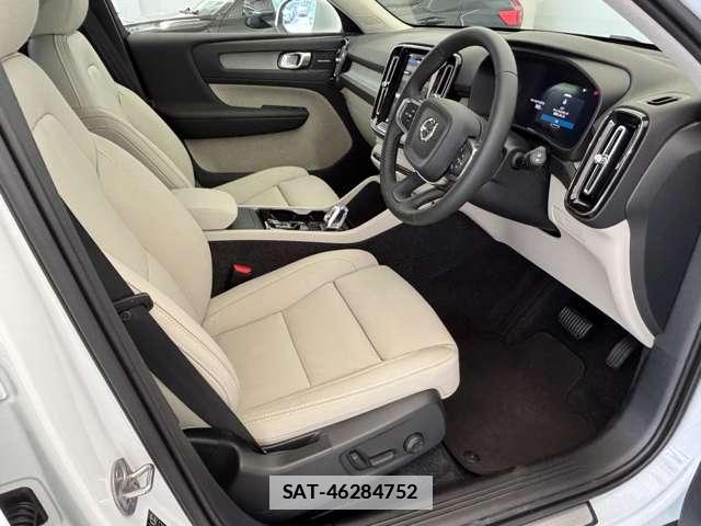 Volvo XC40 2025-03 7801975-4