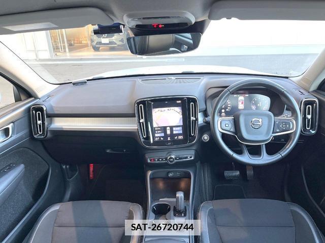 Volvo XC40 2019-12 7802459-1