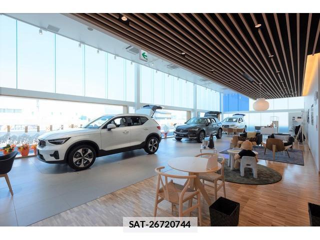 Volvo XC40 2019-12 7802459-3
