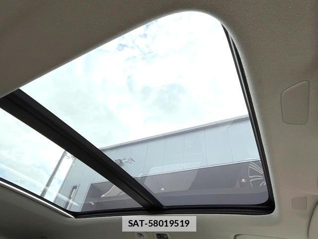 Volvo XC40 2021-06 7802463-3