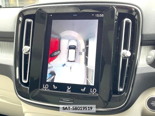 Volvo XC40 2021-06 7802463-6