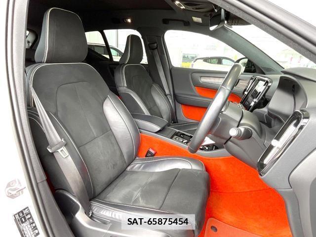 Volvo XC40 2021-05 7802468-11