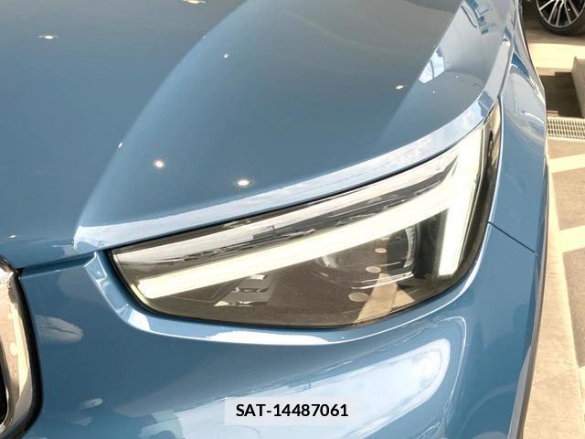 Volvo XC40 2023-09 7802472-13