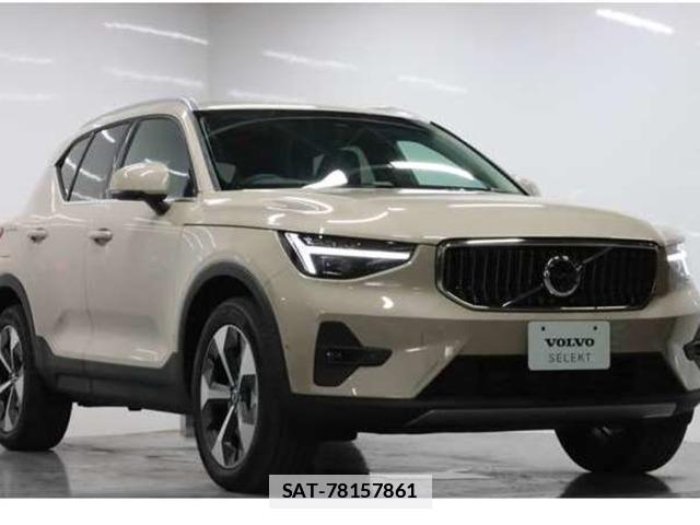 Volvo XC40 2025-07 7804065-0