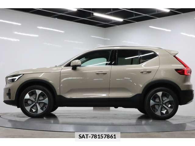 Volvo XC40 2025-07 7804065-4