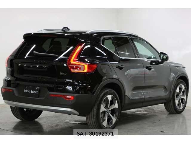 Volvo XC40 2026-04 7804066-7