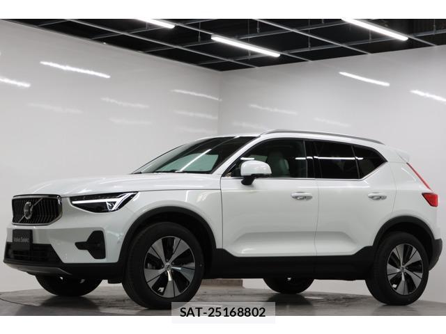 Volvo XC40 2026-04 7804067-0