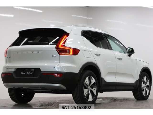 Volvo XC40 2026-04 7804067-3