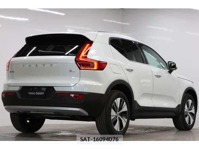 Volvo XC40 2026-04 7804068-3