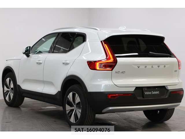Volvo XC40 2026-04 7804068-6