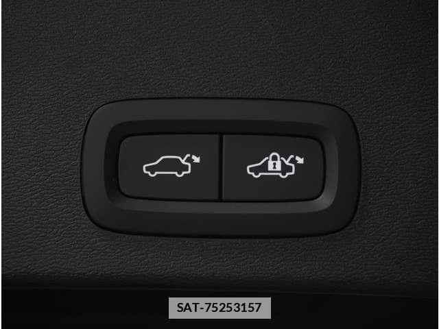 Volvo XC40 2025-12 7804076-14