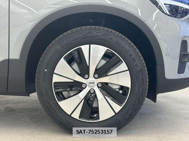 Volvo XC40 2025-12 7804076-4