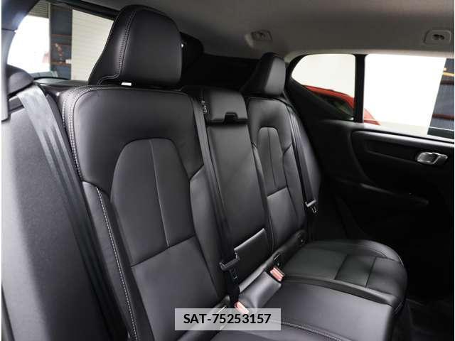 Volvo XC40 2025-12 7804076-5