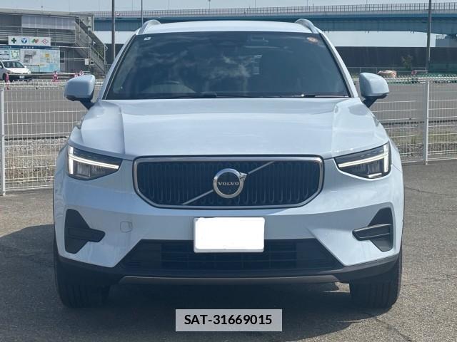 Volvo XC40 2025-04 7805808-1