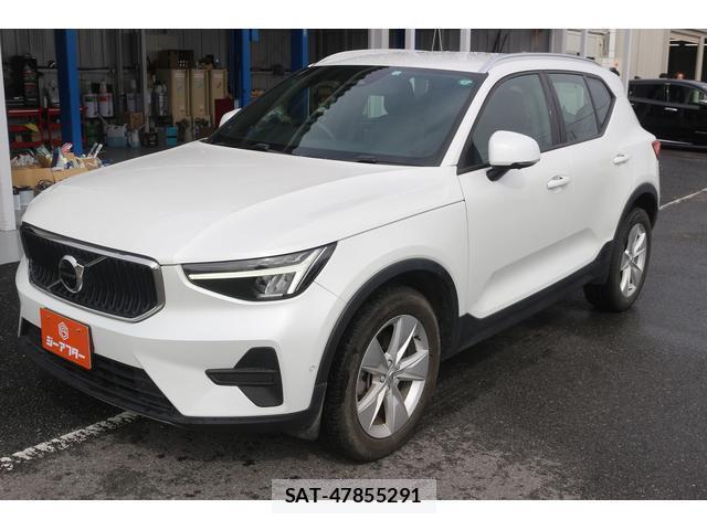 Volvo XC40 2022-12 7809484-4