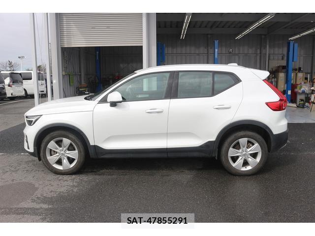 Volvo XC40 2022-12 7809484-5