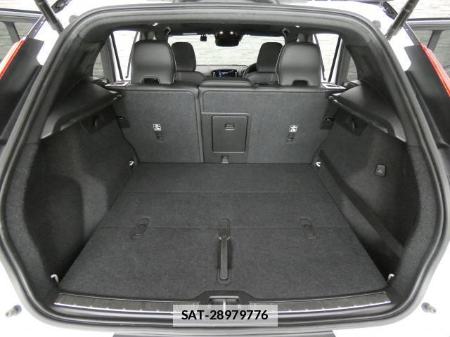 Volvo XC40 2019-11 7809767-10