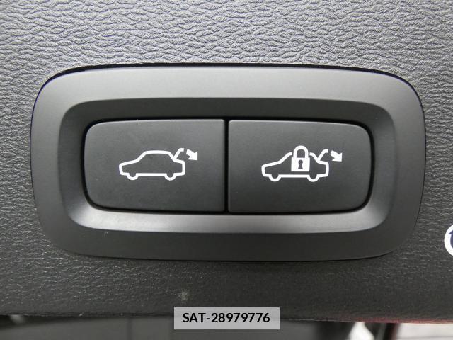 Volvo XC40 2019-11 7809767-16