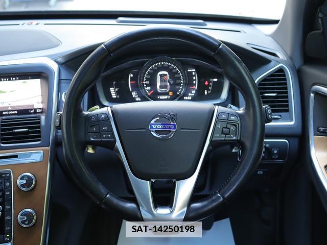 Volvo XC60 2017-06 7794478-11