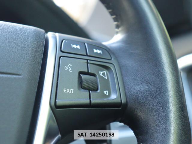 Volvo XC60 2017-06 7794478-14