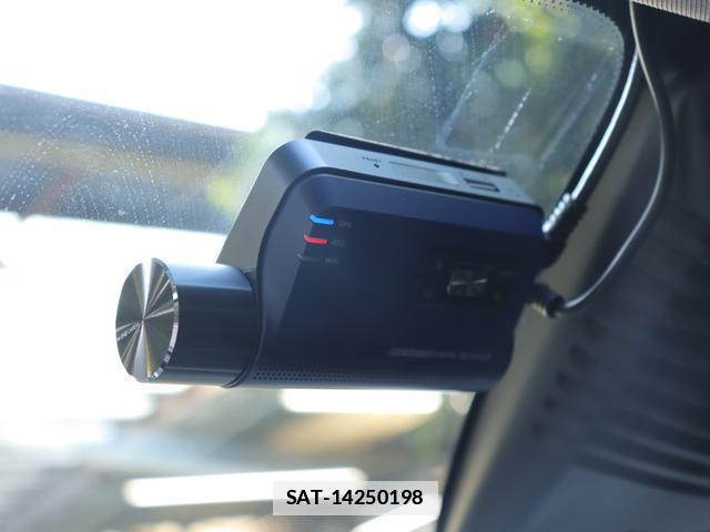 Volvo XC60 2017-06 7794478-16