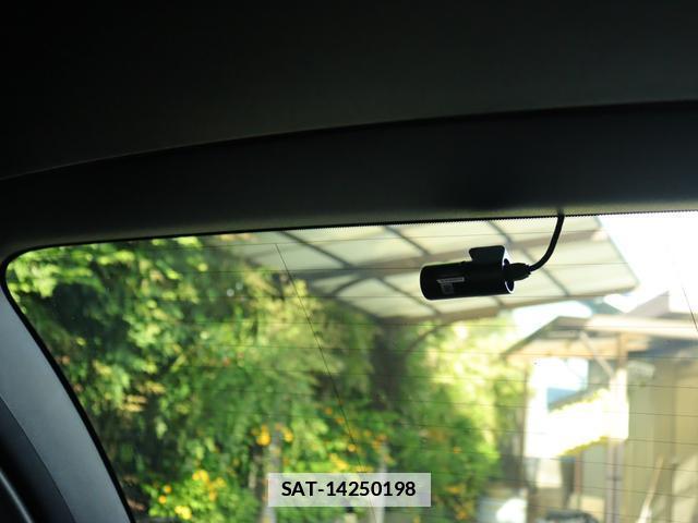 Volvo XC60 2017-06 7794478-17