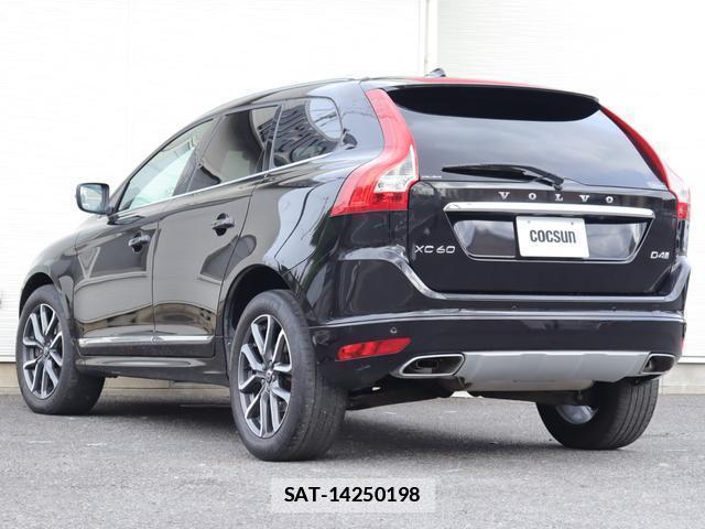 Volvo XC60 2017-06 7794478-9