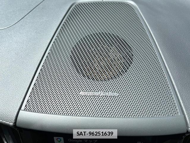Volvo XC60 2022-01 7794500-4