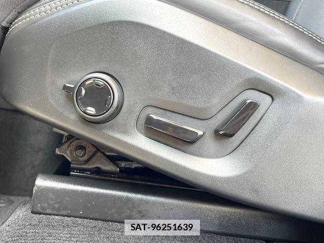 Volvo XC60 2022-01 7794500-9