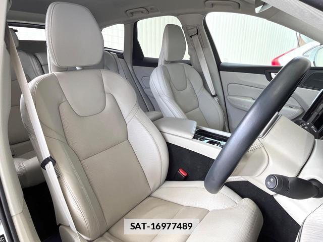 Volvo XC60 2021-07 7794512-13