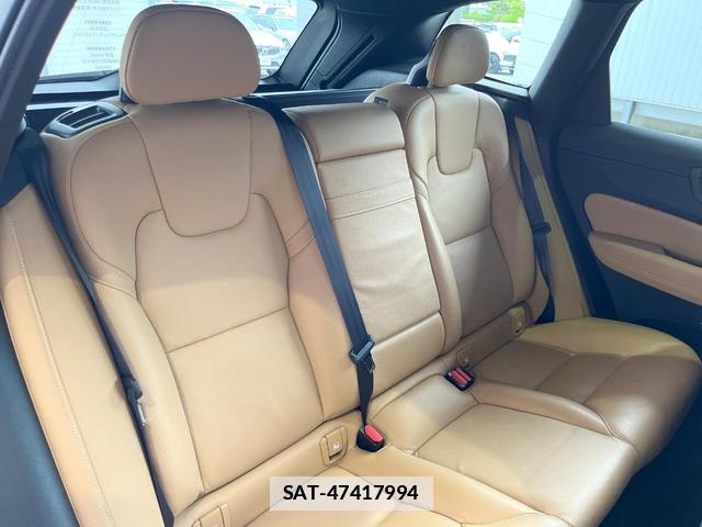 Volvo XC60 2018-06 7794513-12