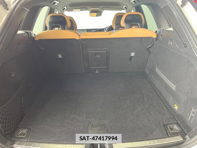 Volvo XC60 2018-06 7794513-13