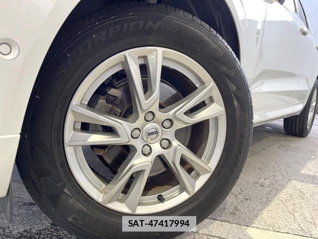 Volvo XC60 2018-06 7794513-17