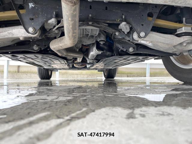 Volvo XC60 2018-06 7794513-18