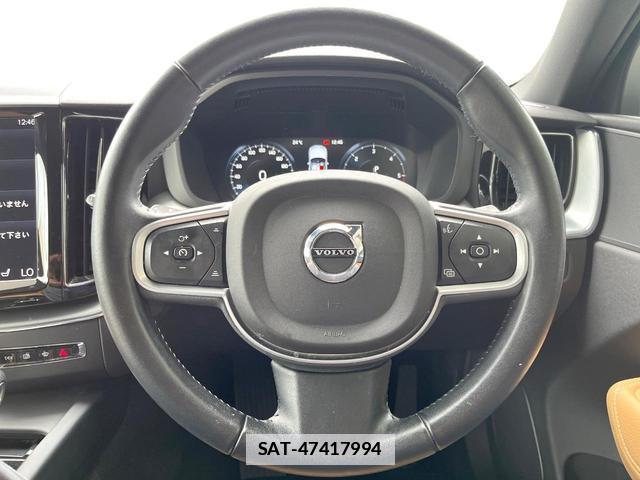 Volvo XC60 2018-06 7794513-8