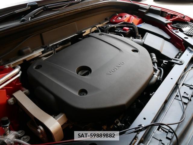 Volvo XC60 2022-03 7794544-11