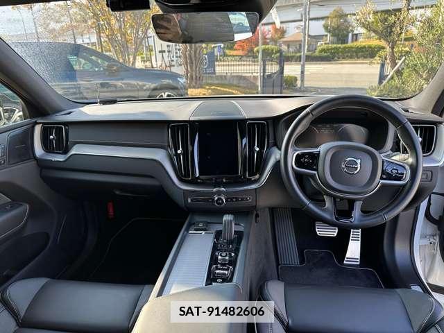 Volvo XC60 2021-11 7796458-1