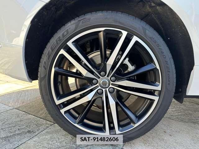 Volvo XC60 2021-11 7796458-2