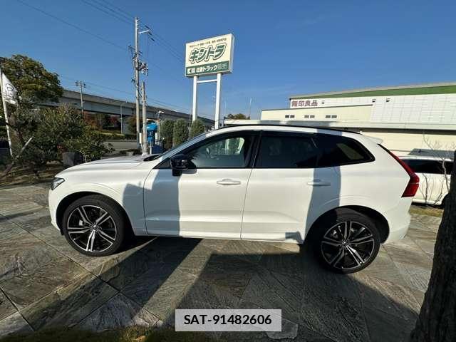Volvo XC60 2021-11 7796458-7