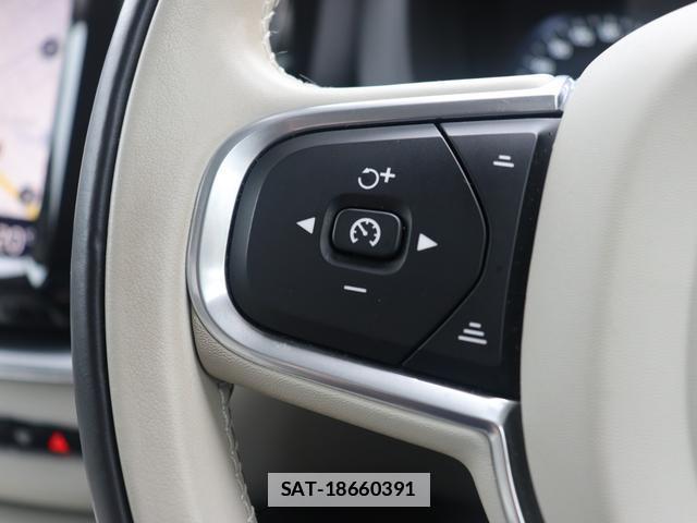 Volvo XC60 2017-11 7798723-13