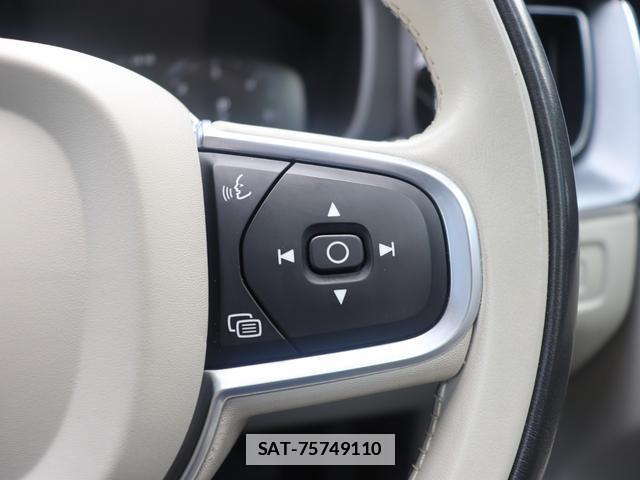 Volvo XC60 2019-06 7798746-14