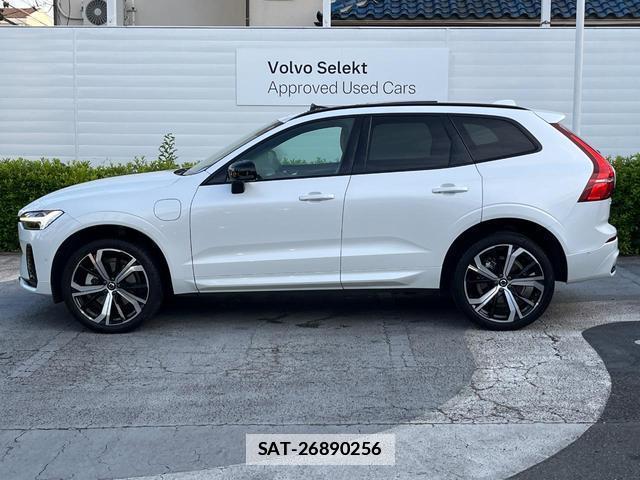 Volvo XC60 2022-12 7798763-17