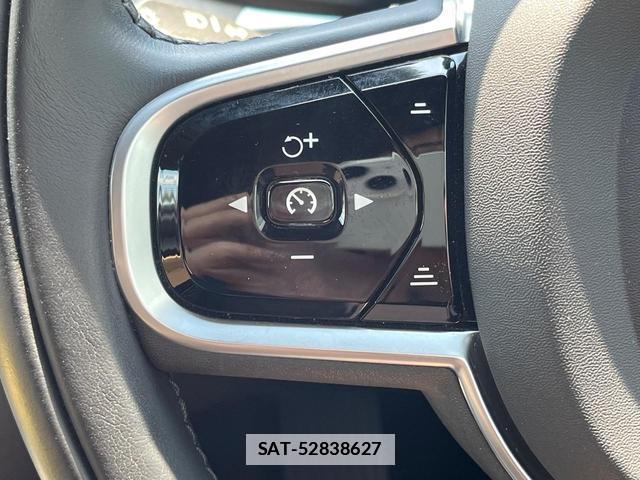 Volvo XC60 2020-01 7798771-8