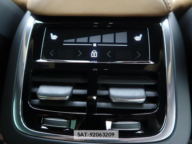 Volvo XC60 2019-10 7799310-15
