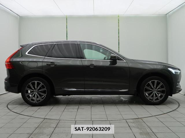Volvo XC60 2019-10 7799310-9