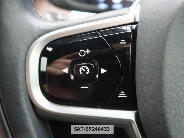 Volvo XC60 2021-09 7799313-13